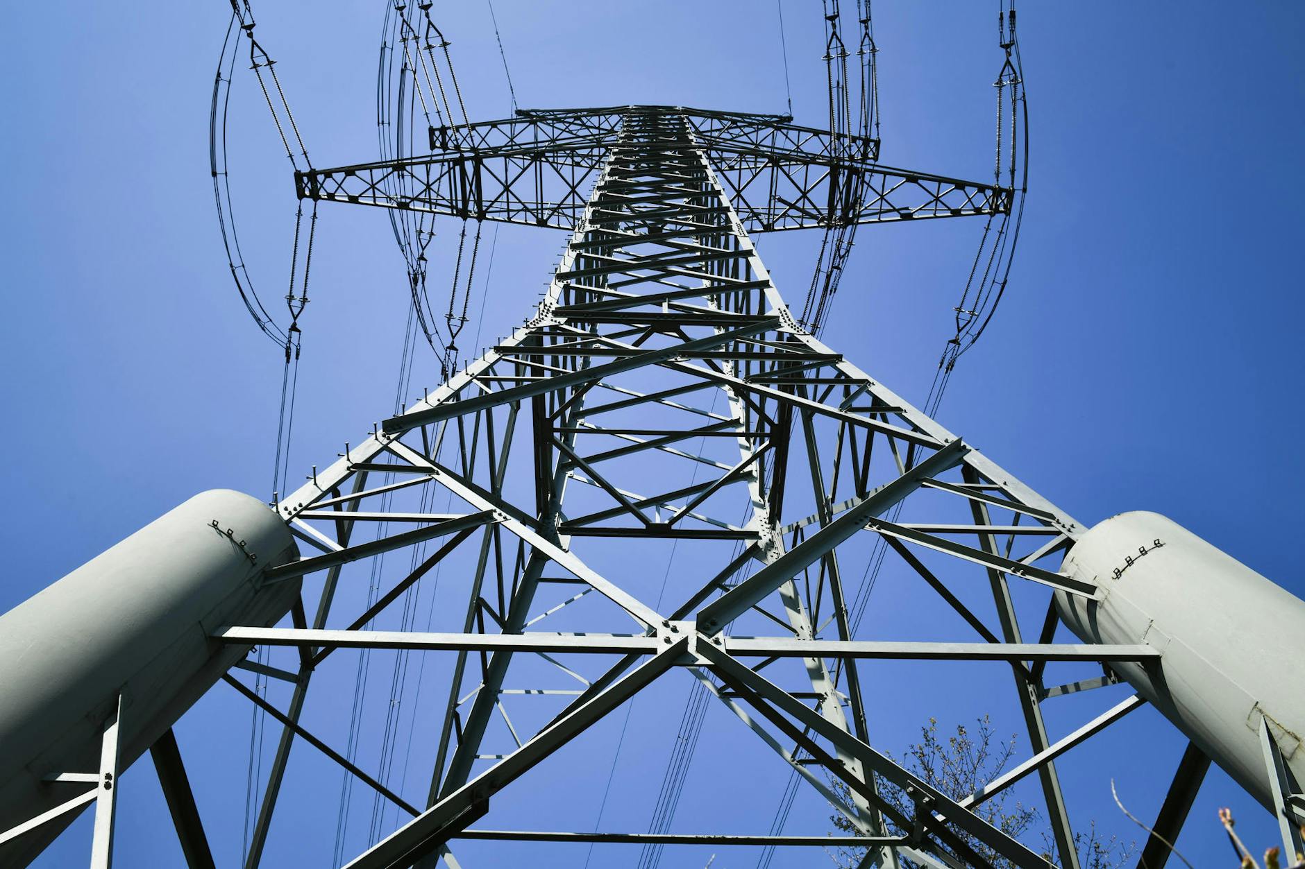 Verbraucher sollen jetzt bei den Strompreisen entlastet werden. Eigentlich.