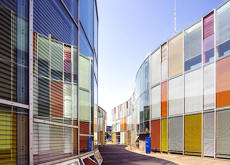 Zentrum für Photonik und optische Technologien in Adlershof.