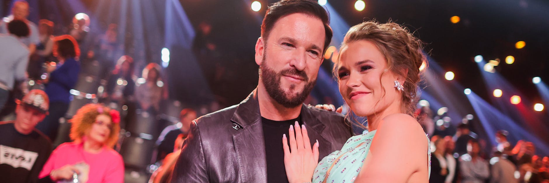 Vor einem Jahr waren Michael Wendler und Laura Müller noch gefeierte TV-Stars, nun sind sie eher in Verschwörungskreisen bekannt.