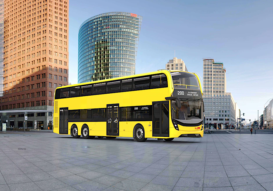 Vor zwei Jahren war es noch eine Computerzeichnung... So sieht die neue Doppeldeckergeneration für Berlin aus.