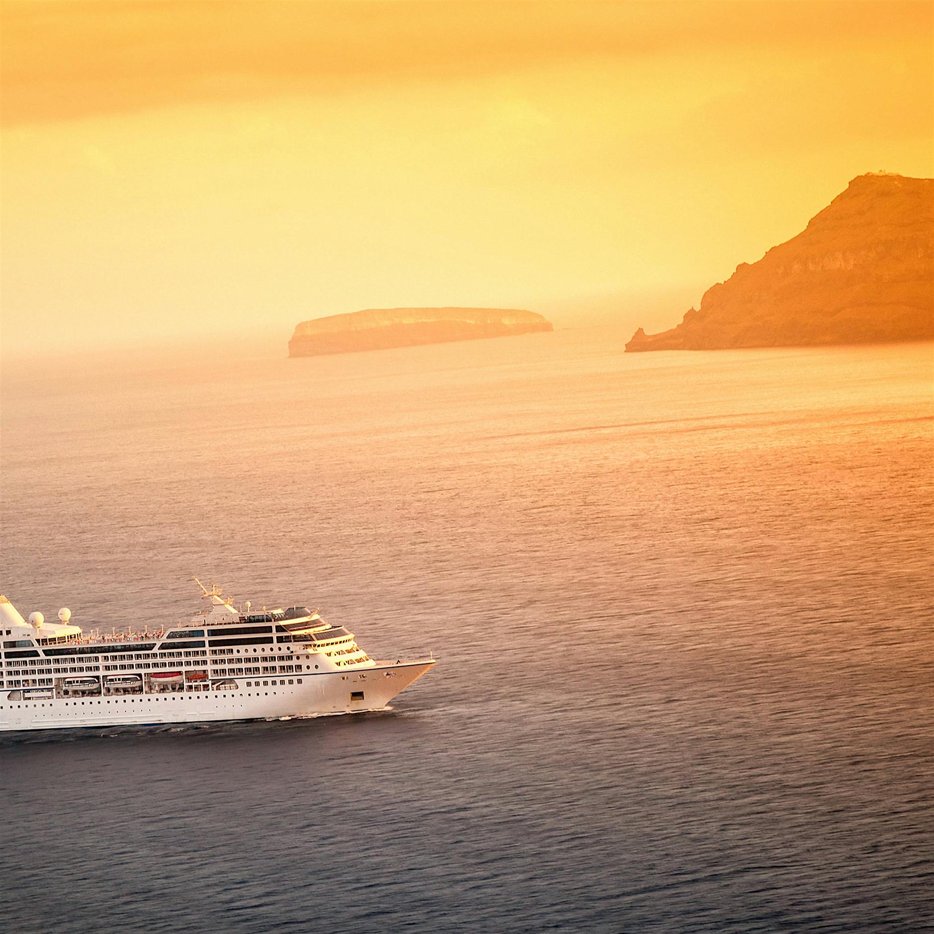 Riesen-Ansturm auf Kreuzfahrt nach Nirgendwo