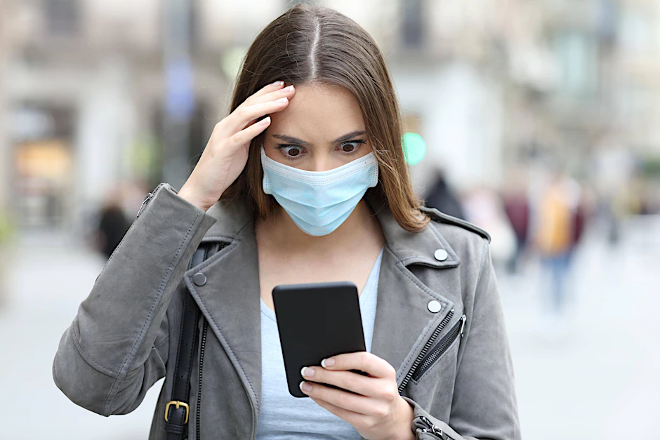 Unter bestimmten Bedingungen&nbsp;kann das Coronavirus rund einen Monat lang&nbsp;auf glatten Oberflächen überleben.<br>