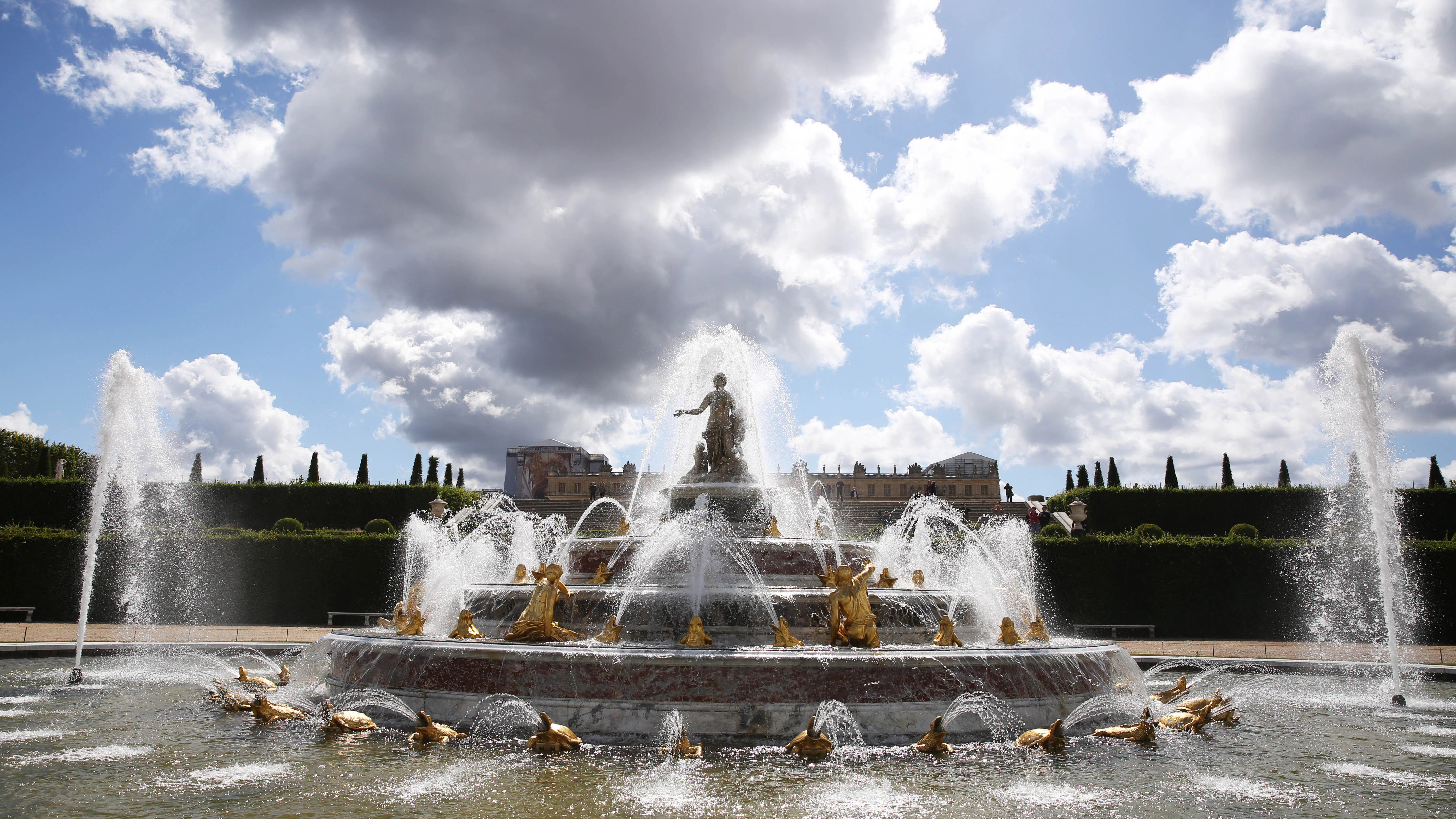 Ludwig XIV., der „Sonnenkönig“, gab für sein Schloss Versailles so viel aus, wie er binnen eines Jahres einnahm.&nbsp;