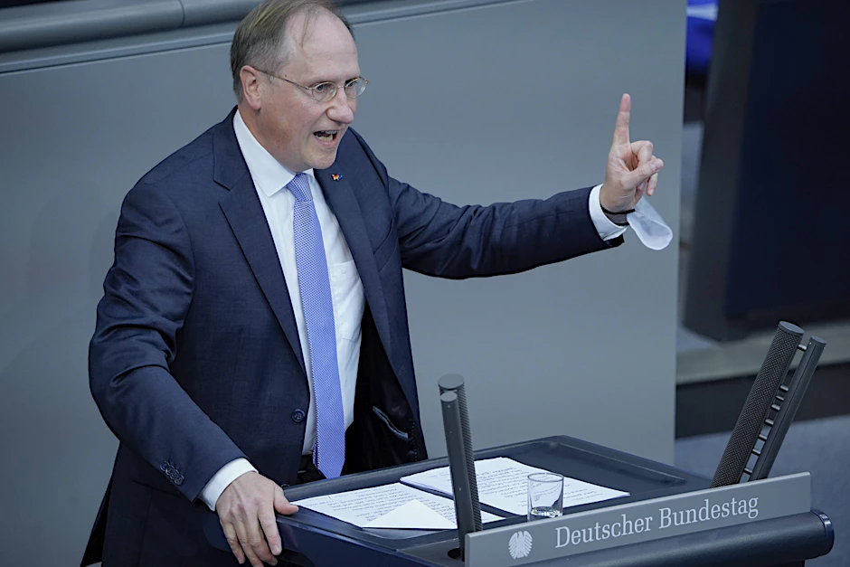 Das Auto gehört offensichtlich Klaus-Dieter Gröhler (CDU).