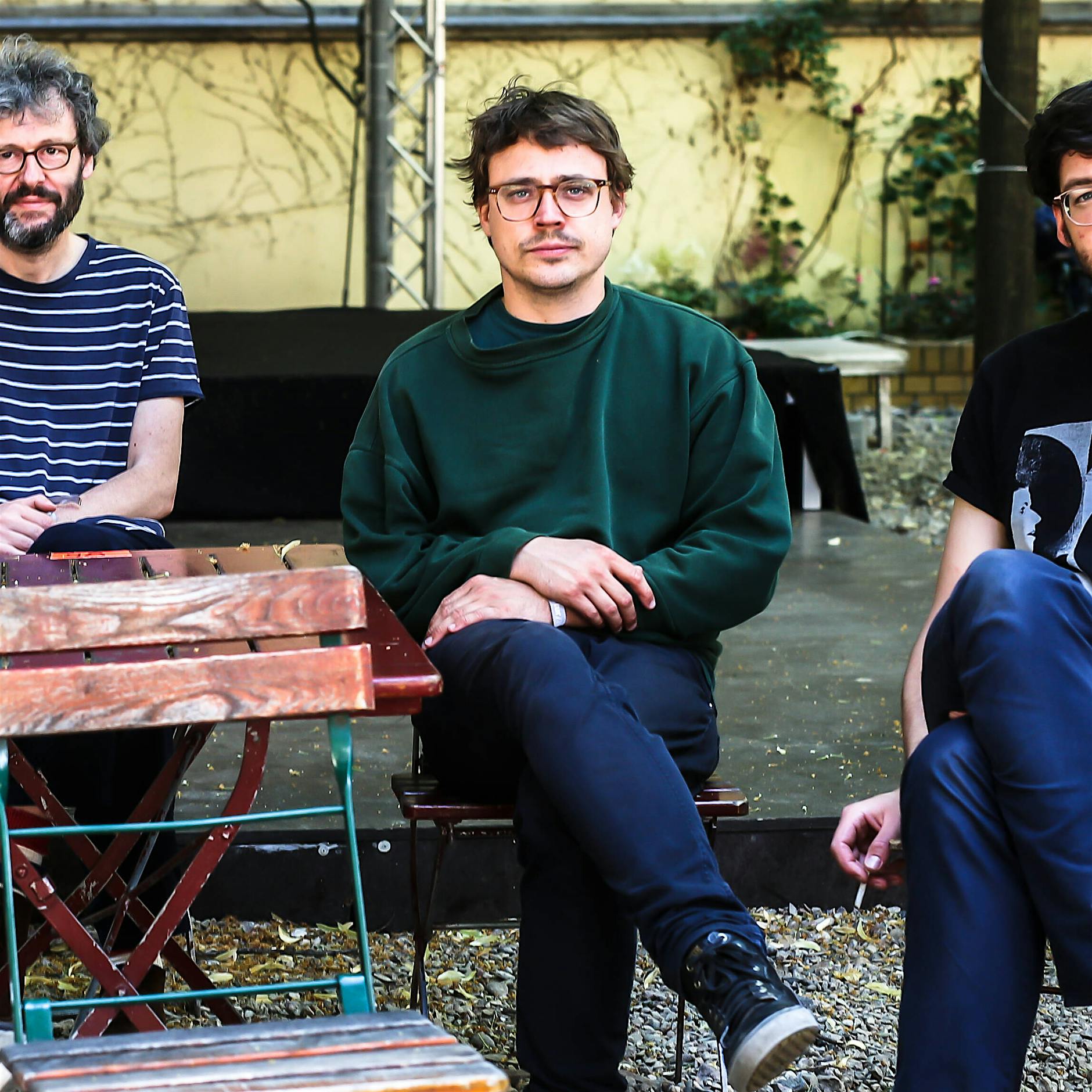 „Close to the Glass“: Avantgardistisch und zärtlich