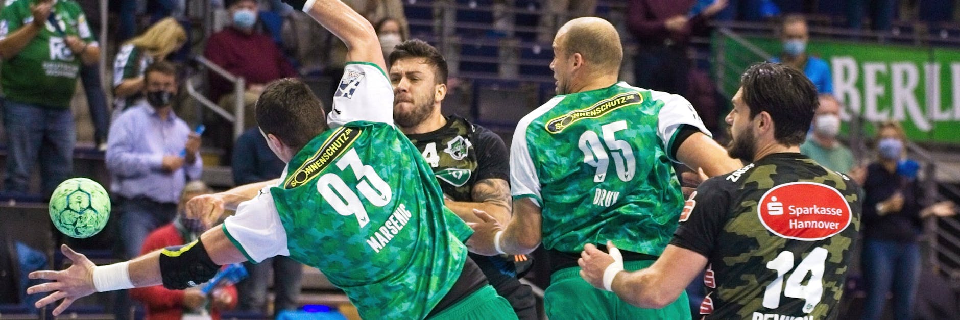 Mijajlo Marsenic und Paul Drux sind wie hier gegen Hannover auch gegen Kristianstad gefragt.