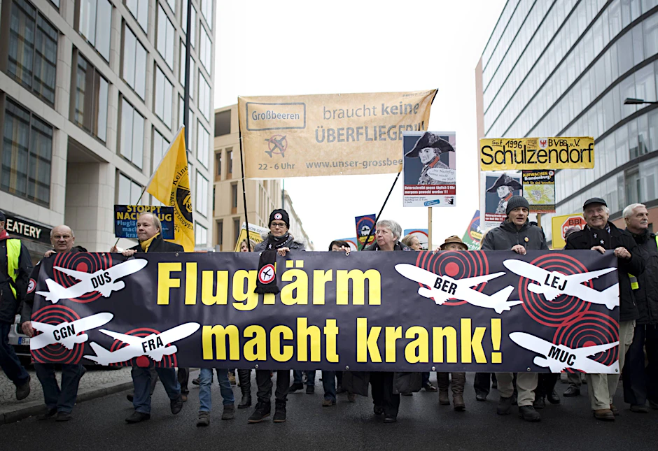 Flugzeuge sind laut. Und die Region rings um den Flughafen BER sind recht dicht besiedelt.