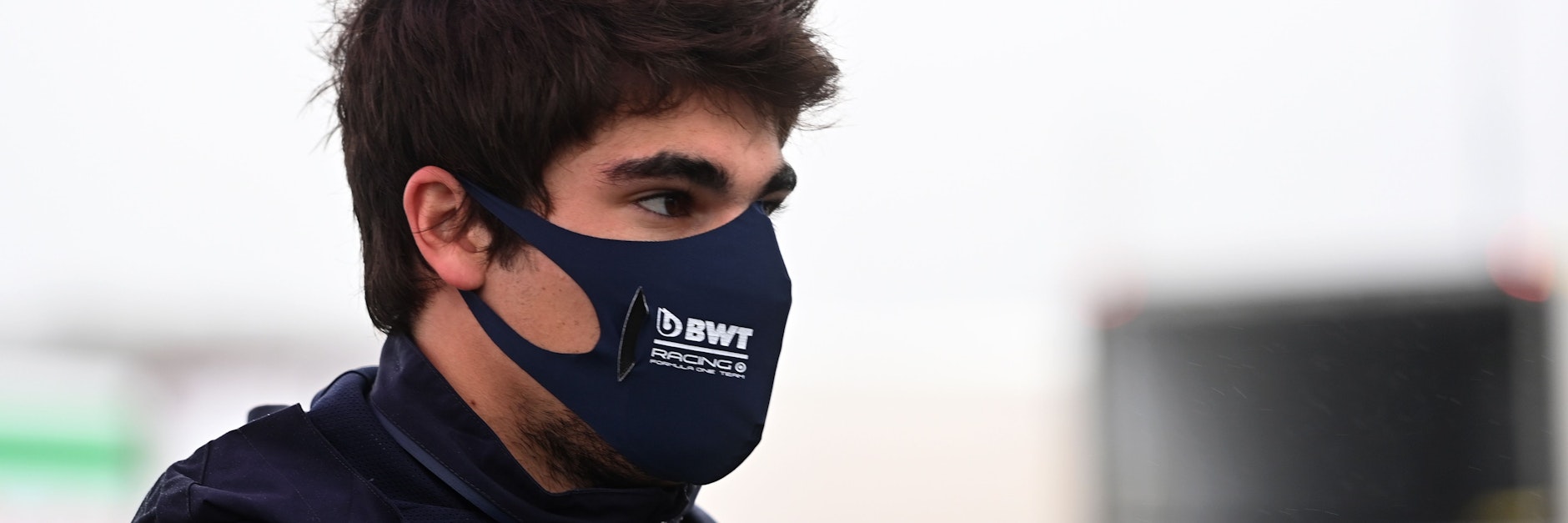 Racing-Point-Pilot Lance Stroll hat Corona.