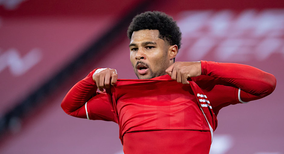 Serge Gnabry vom FC Bayern München hat sich mit dem Coronavirus infiziert.