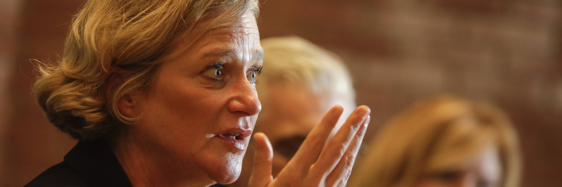 Nach einem langwierigen Rechtsstreit wurde Delphine endgültig als Prinzessin von Sachsen-Coburg und Halbschwester von König Philippe anerkannt.