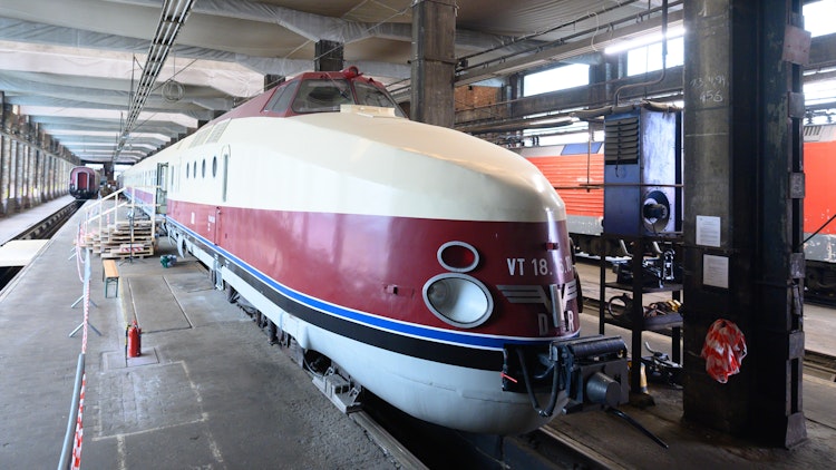 Der ICE des Ostens kehrt auf die Schiene zurück