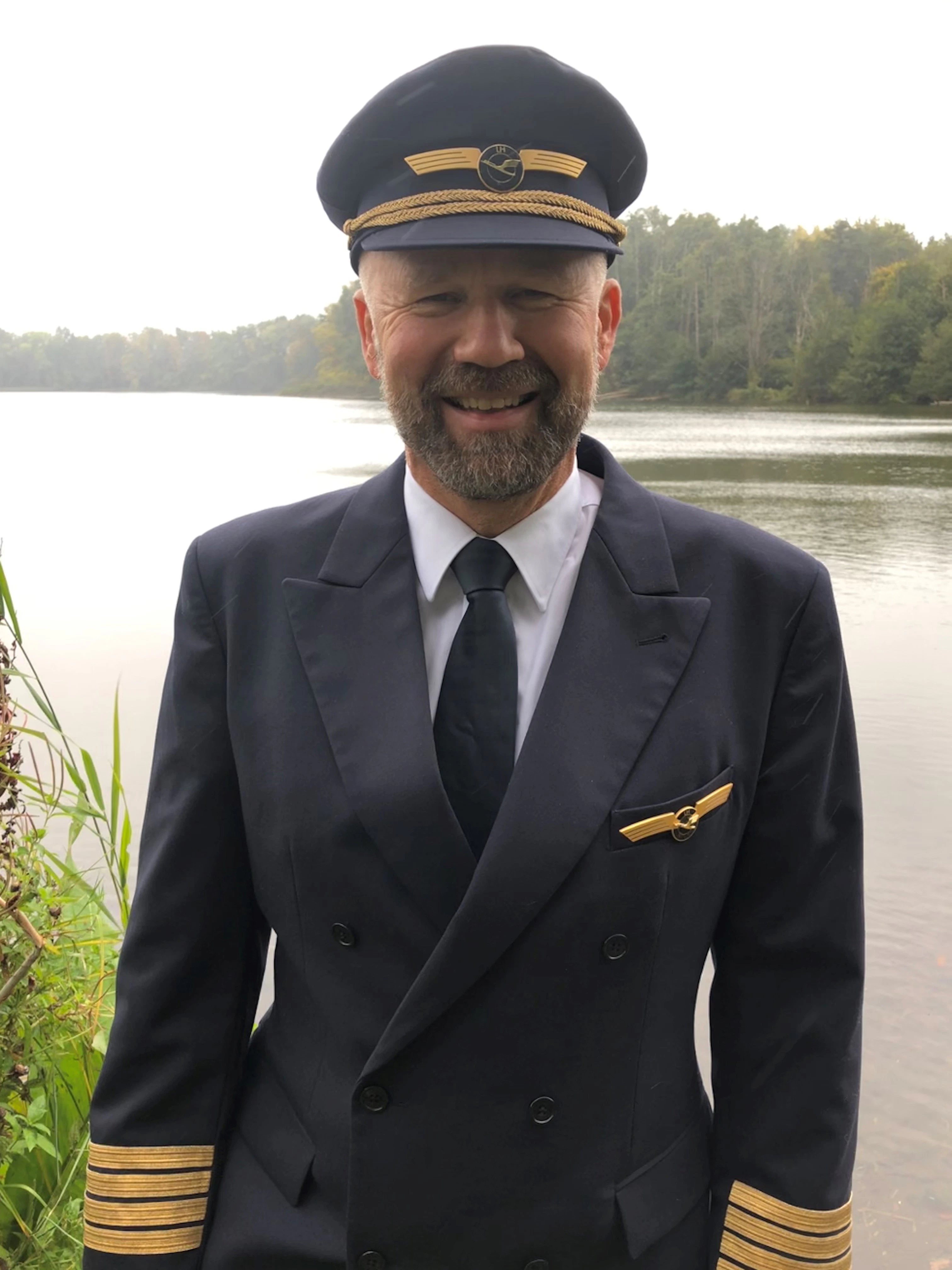 In der DDR durfte er kein Pilot werden:&nbsp; Peter Etzrodt, Flugkapitän bei der Lufthansa.