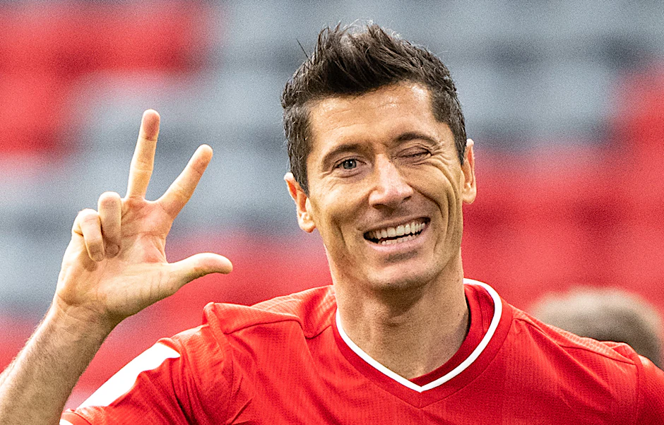 Mal wieder ein Dreierpack! Doch dieser von Robert Lewandowski ist historisch. In fünf Spielen zehn Tore, das ist neuer Bundesliga-Rekord.