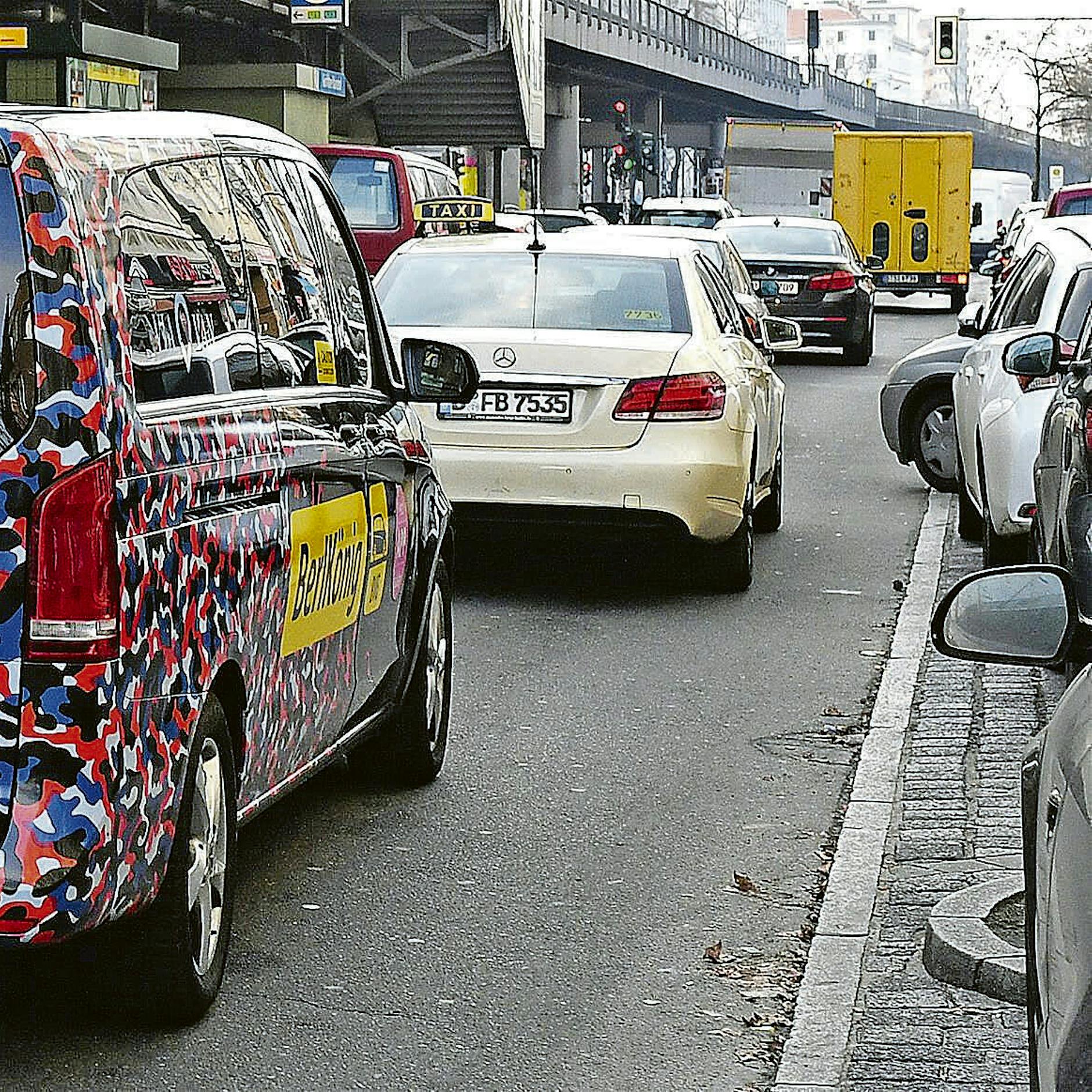 Vertrag verlängert: Der Berlkönig fährt weiter durch Berlin