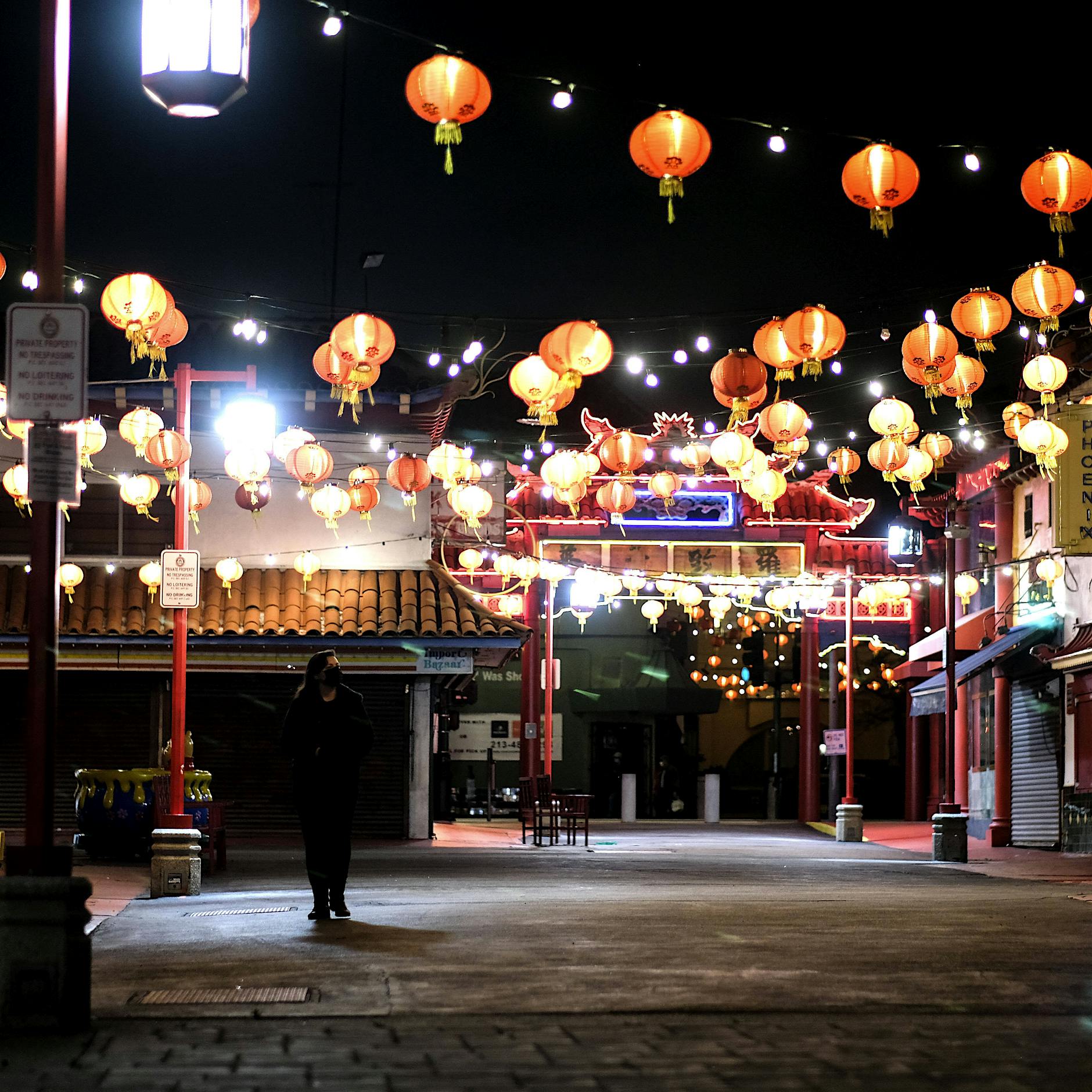 Zwei Autorinnen, zwei politisch brisante Krimis aus den USA