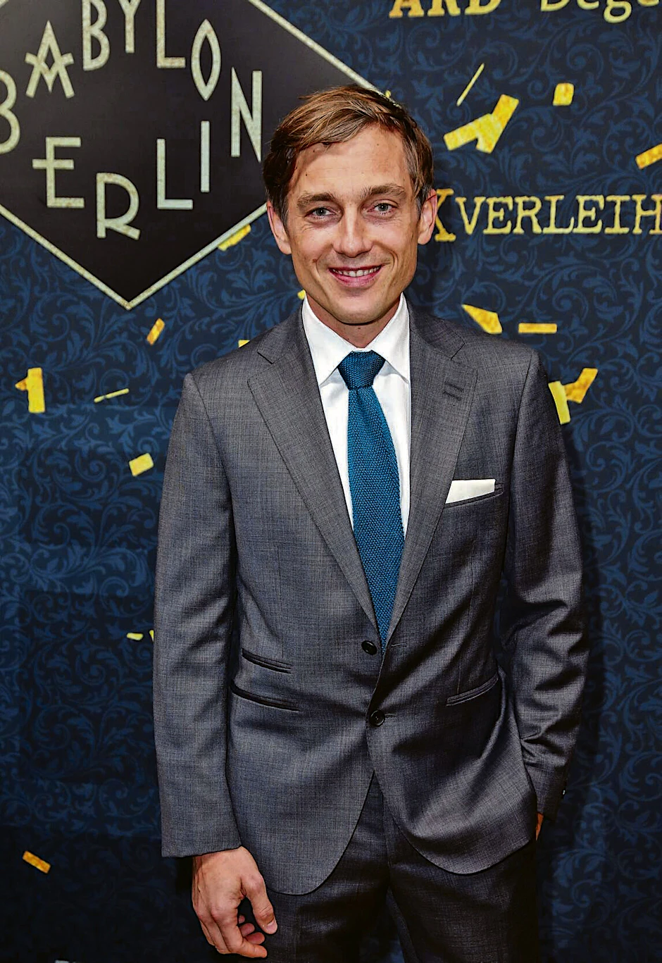 Volker Bruch freut sich sehr auf die dritte Babylon-Staffel, erzählt er im KURIER-Interview.