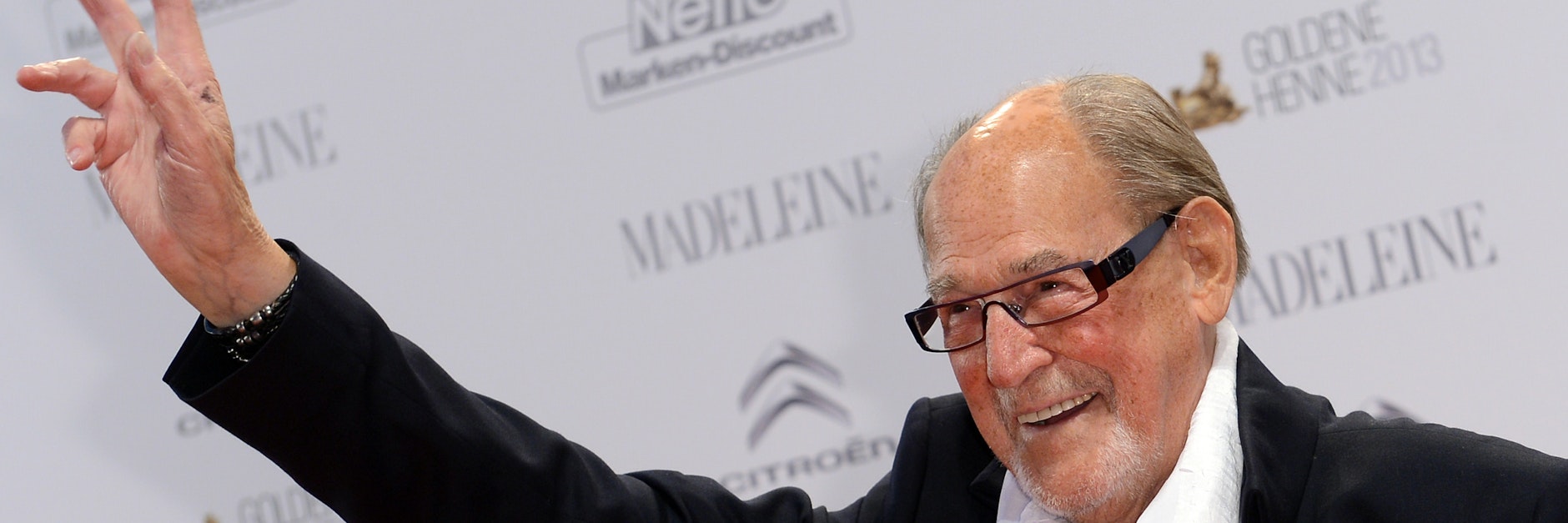 Zwei Goldene Hennen fürs Lebenswerk: Preisträger Herbert Köfer zeigt kein Verständnis für den RBB-Ausstieg beim ostdeutschen Medienpreis..&nbsp;