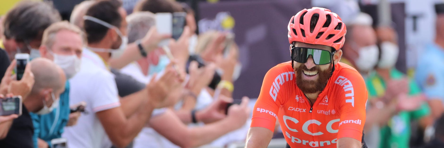 Simon Geschke ist fortan in einem neuen Trikot zu sehen.