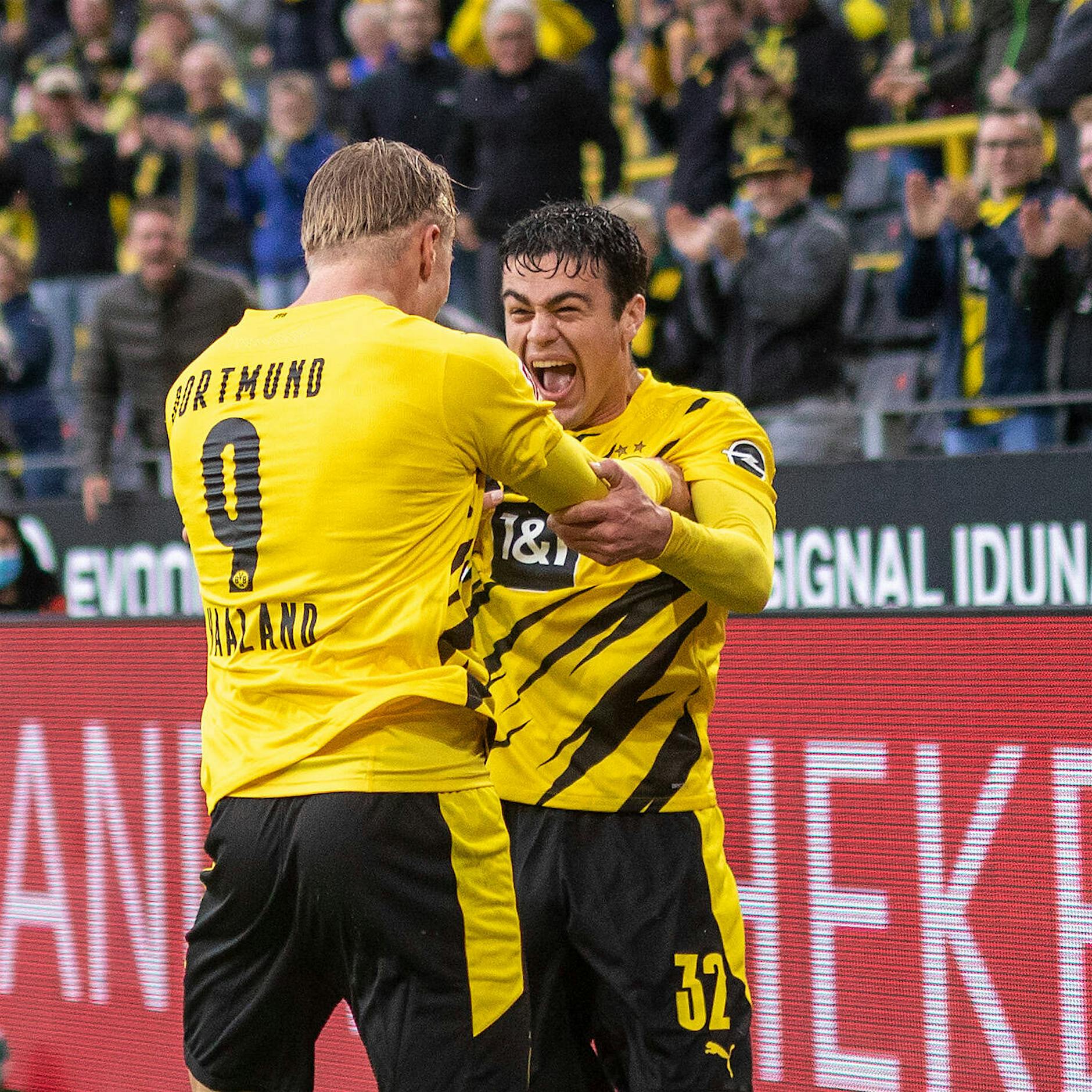 Image - Giovanni Reyna mit Bernd Schusters Leichtigkeit