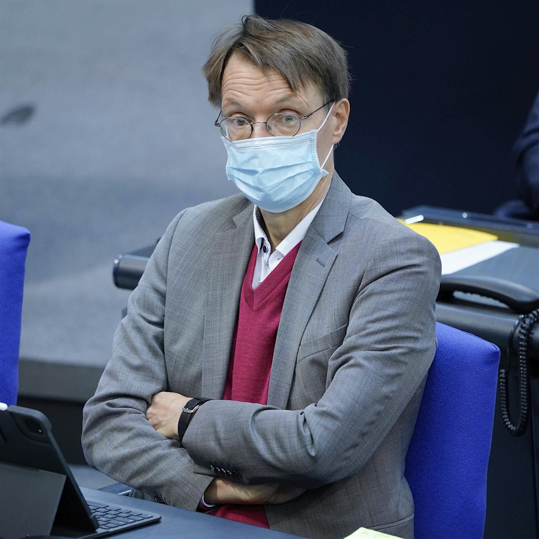 Experte Lauterbach: Ganz Deutschland wird zum Risikogebiet