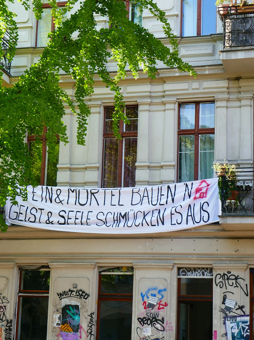 Wem gehört die Stadt? Wenn der Porsche in Kreuzberg