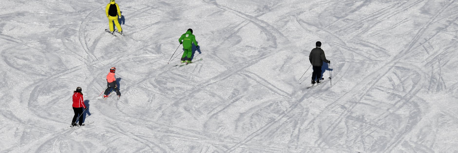 Desinfizierte Gondeln, Multifunktionsschals zum Liftpass, Gäste-Login per QR-Code: Der Skiurlaub wird in diesem Jahr anders als gewohnt.