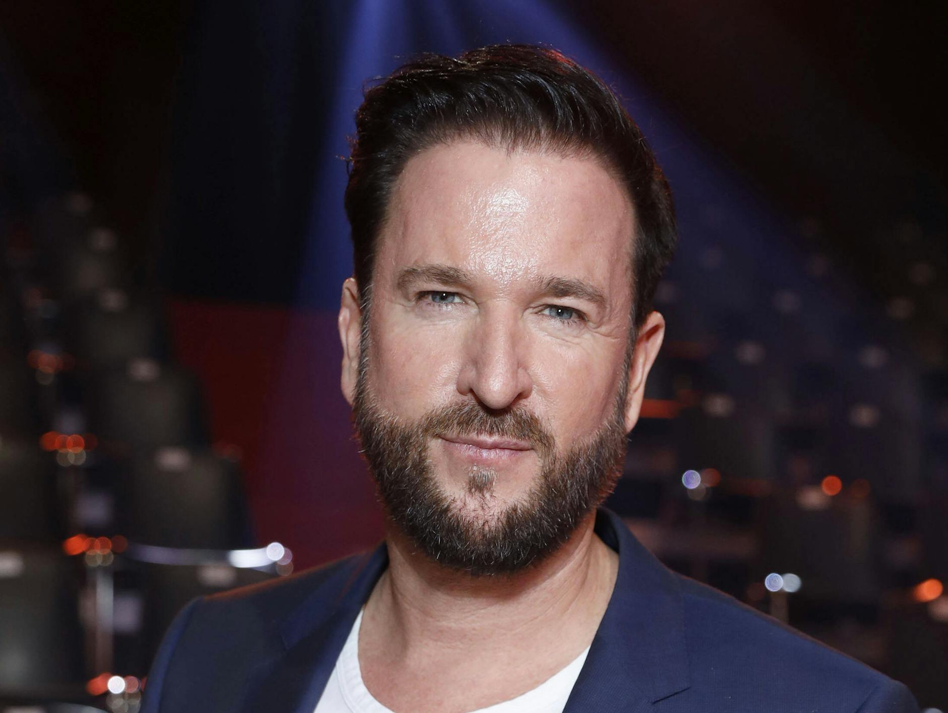 Michael Wendler wirft der Bundesregierung in der „angeblichen“ Corona-Krise „grobe und schwere Verstöße gegen das Grundgesetz“ vor.