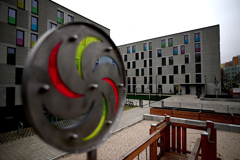 Die neue Flüchtlingsunterkunft am Murtzaner Ring in Marzahn.<br>