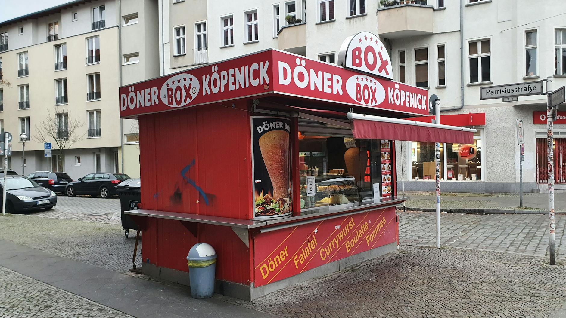 Da steht sie. Und steht und steht und steht.