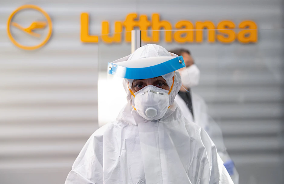 Lufthansa startet erste Probeläufe, sämtliche Passagiere vor Flugantritt auf das Corona-Virus zu testen.