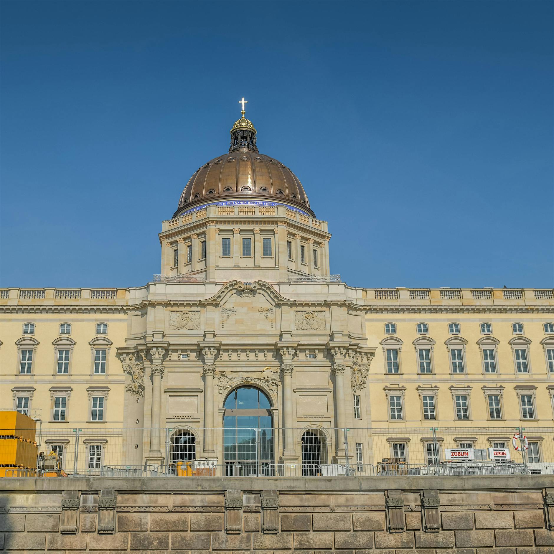 Baumängel an Berliner Stadtschloss gefährden Eröffnungstermin