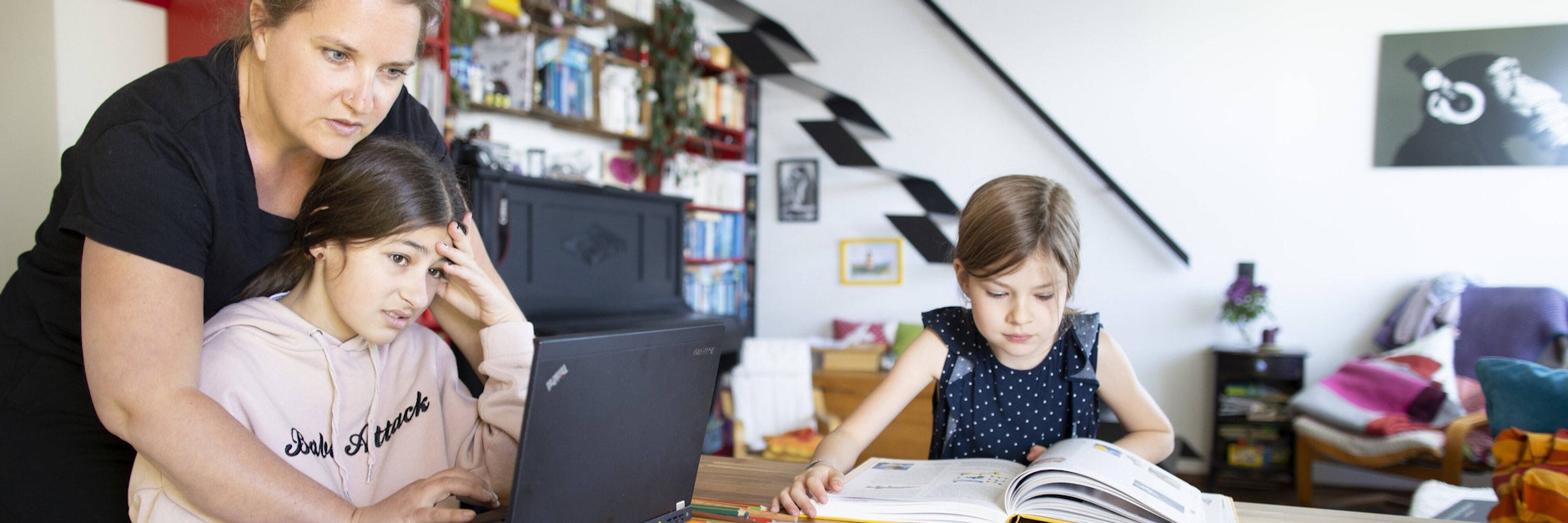 Bleibt die Schule wegen Corona-Fällen geschlossen, müssen die Eltern das Homeschooling übernehmen.