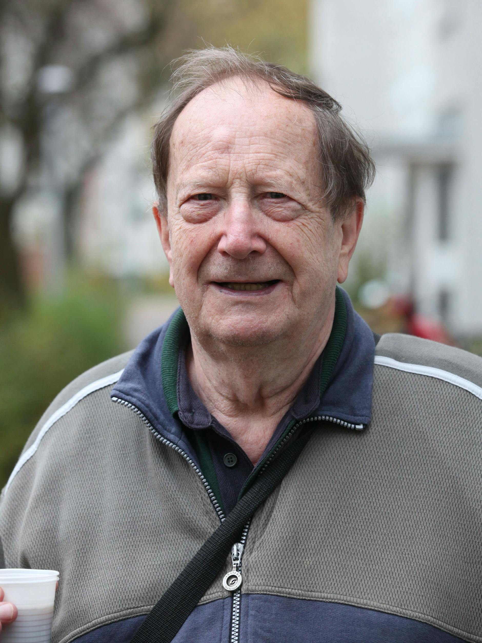 Wolfgang Hackert (80) hat schon zwei Bombenfunde miterlebt.