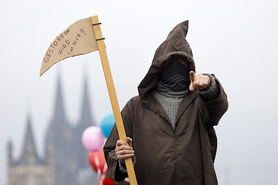 Teilnehmer der Querdenken-Demo in Köln