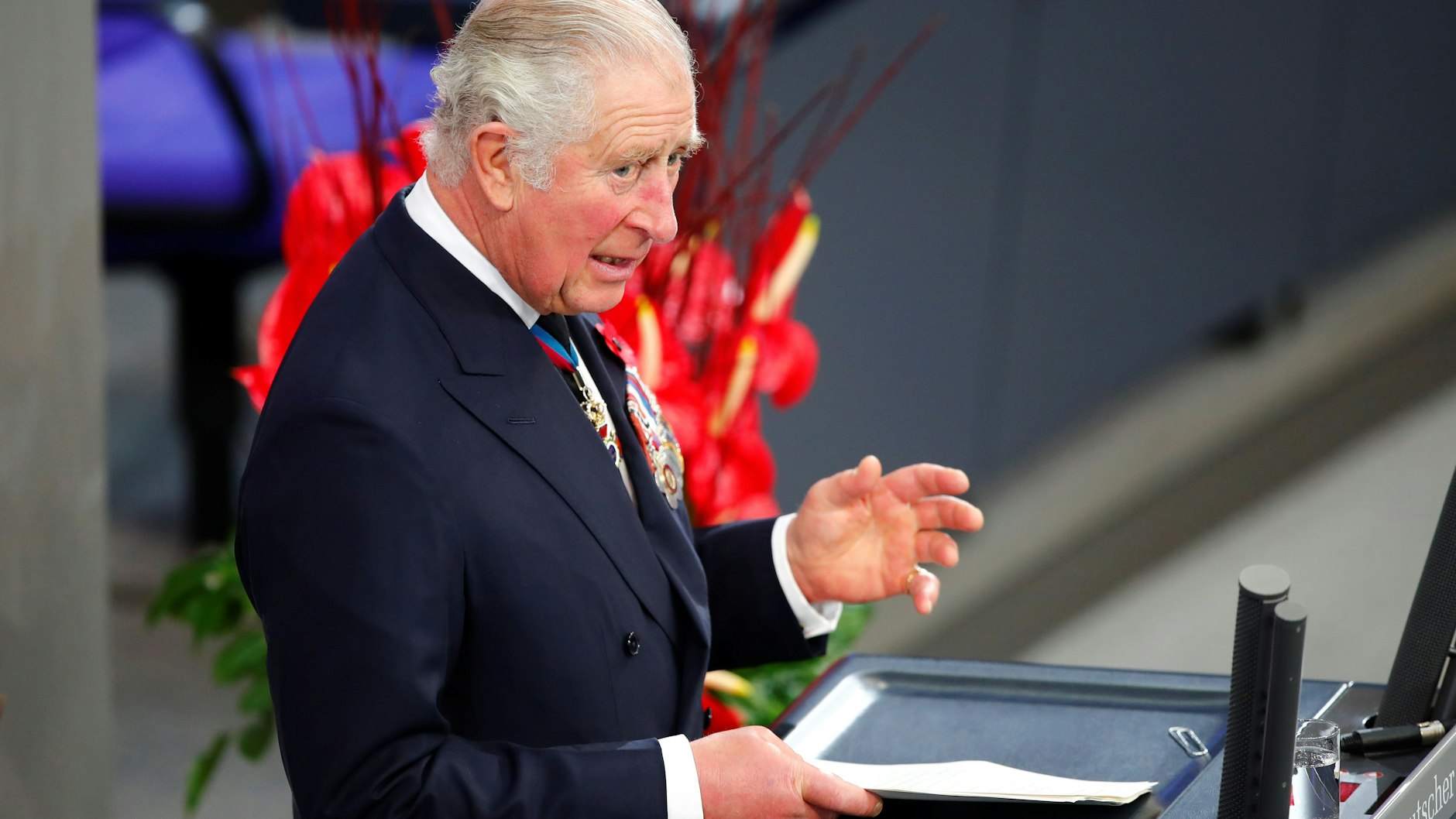 Prinz Charles bei seiner Gedenkrede zum Volkstrauertag im Bundestag.