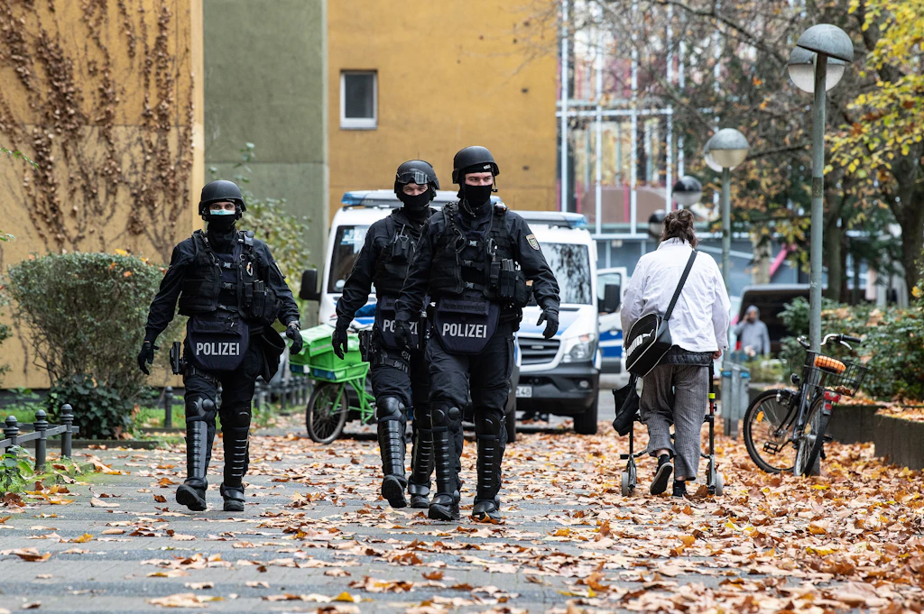 Neuköllner Bürgermeister für neue Wege gegen Clankriminalität