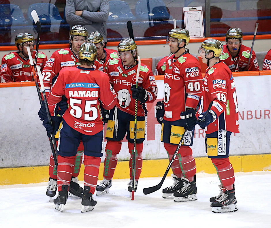 Marcel Noebels (l.) und Jonas Müller (r.) wollen mit den Eisbären in Mannheim erfolgreich sein.