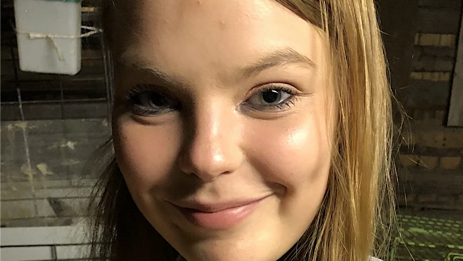 Die 15-jährige Samantha S. wird vermisst. Die Polizei bittet nun um Hinweise aus der Bevölkerung.