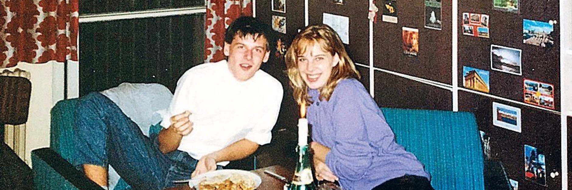 Catherine Hickley mit einem Freund in Halle.