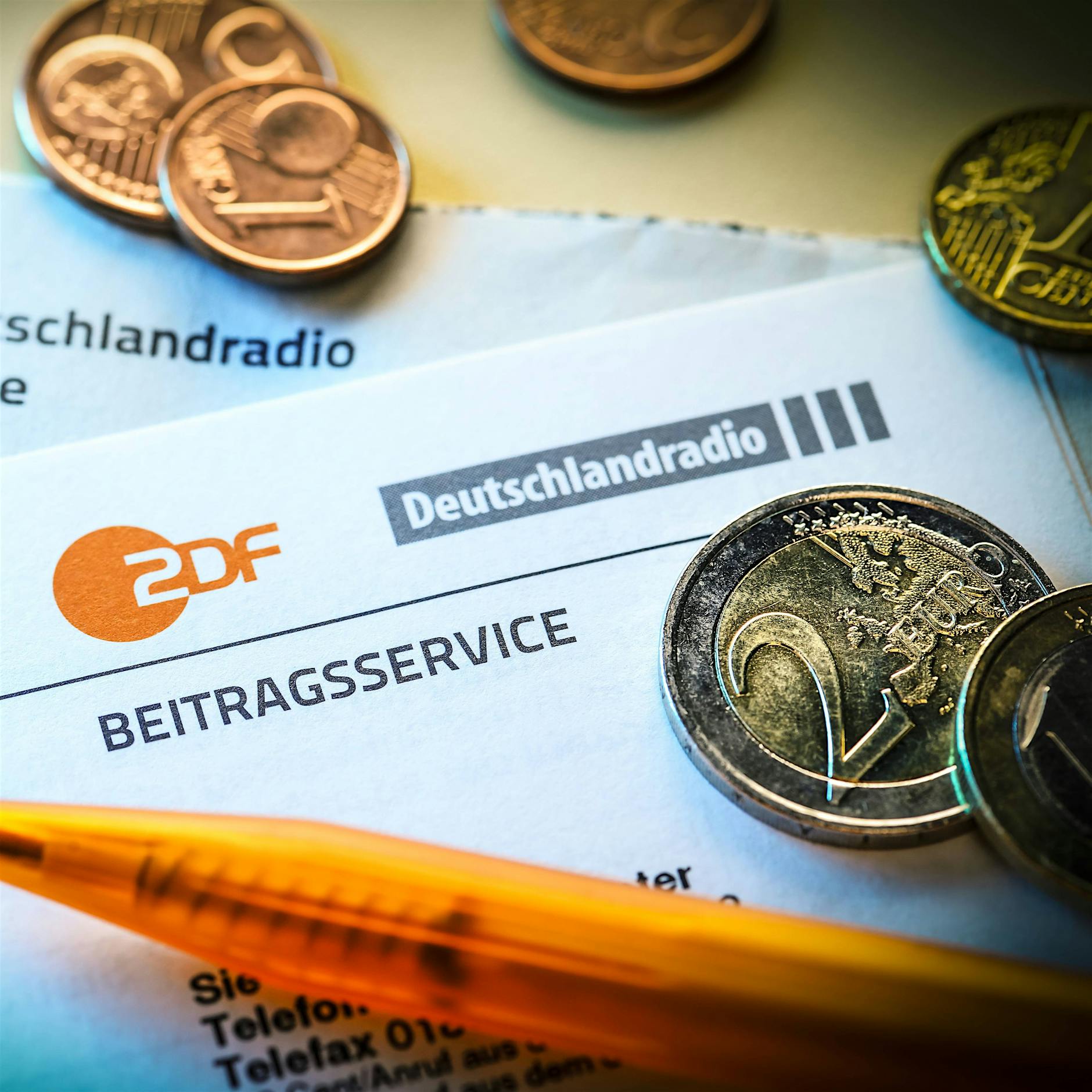 Berliner Abgeordnetenhaus stimmt höherem Rundfunkbeitrag zu