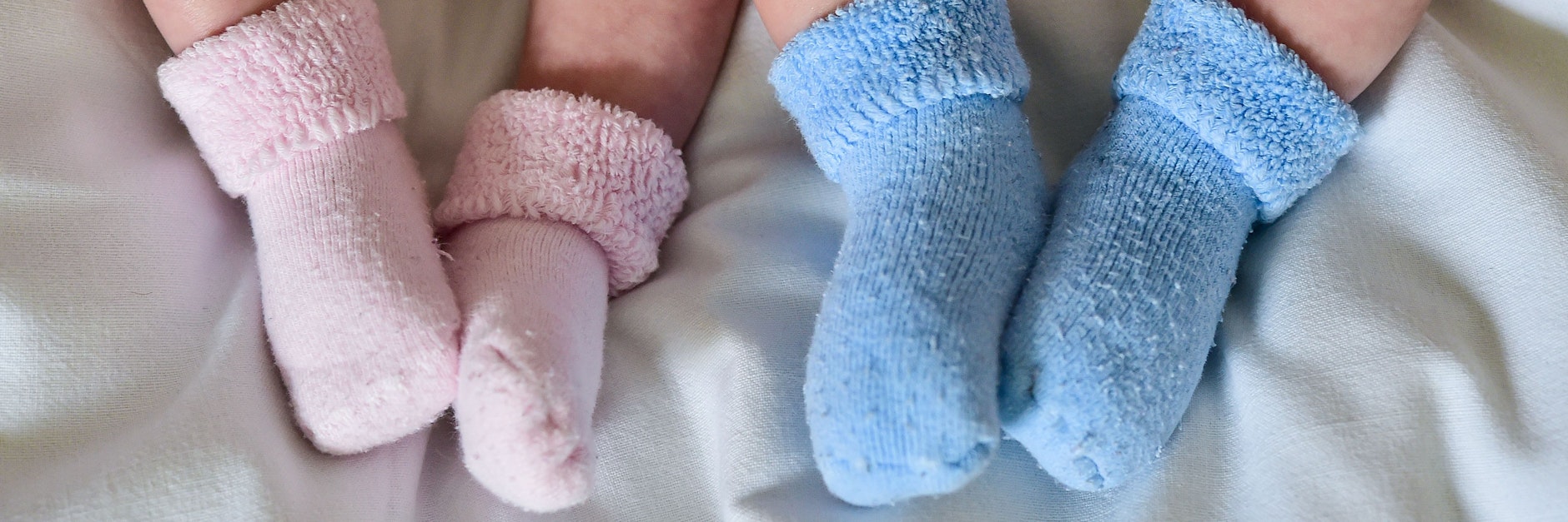 In Großbritannien hat eine Frau im Corona-Koma Zwillinge zur Welt gebracht.