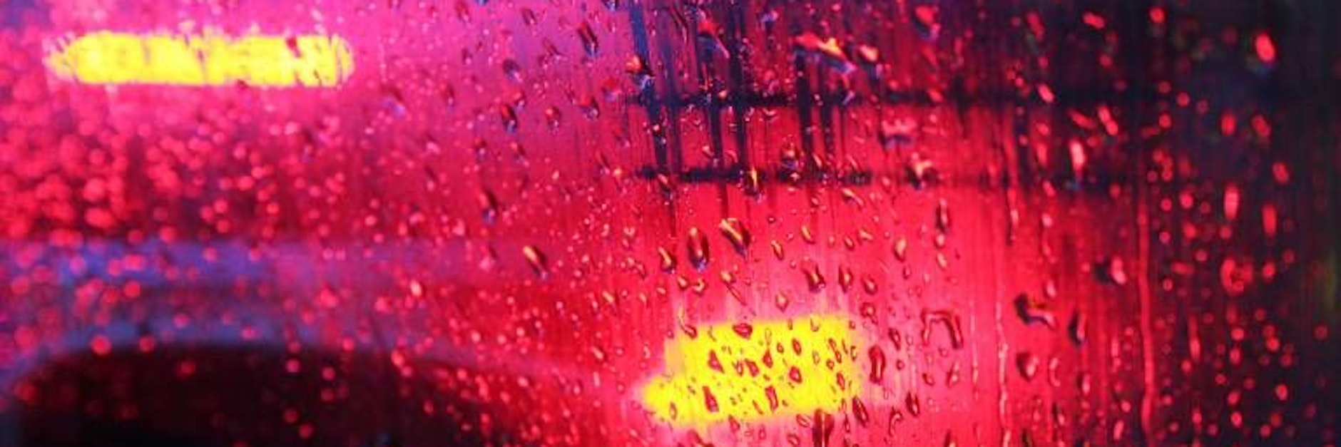 Nichts ist nerviger als beschlagene Autoscheiben, wenn man morgens schnell zur Arbeit muss.