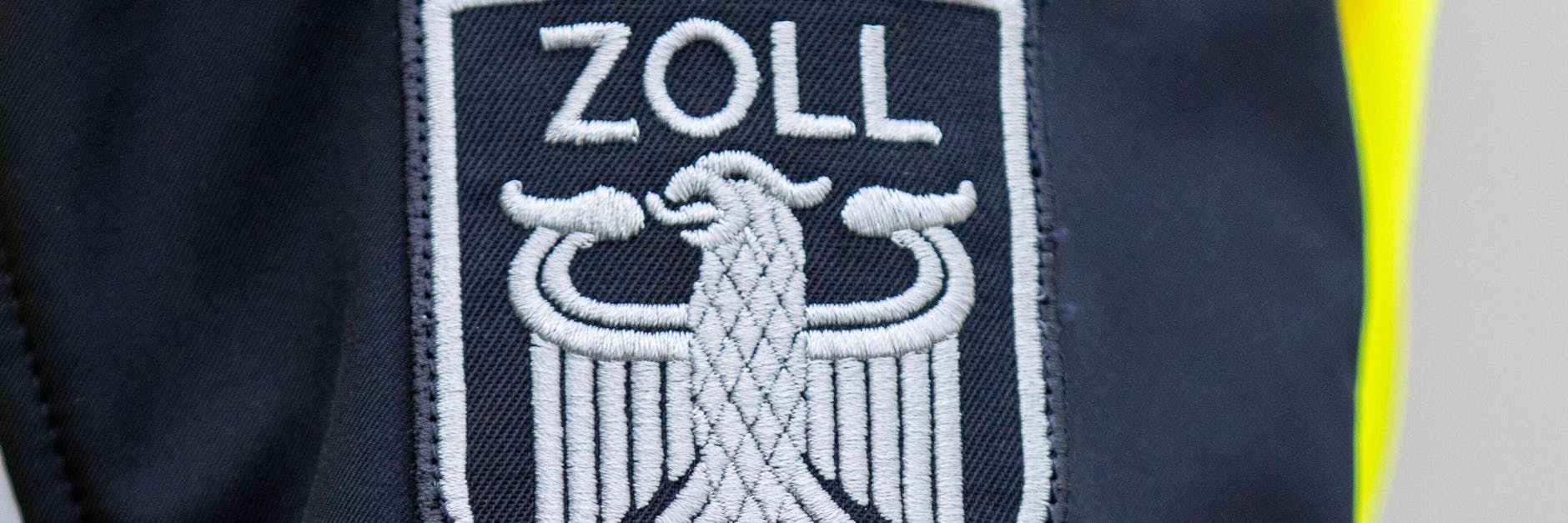 Zollbeamter im Einsatz (Symbolbild). 