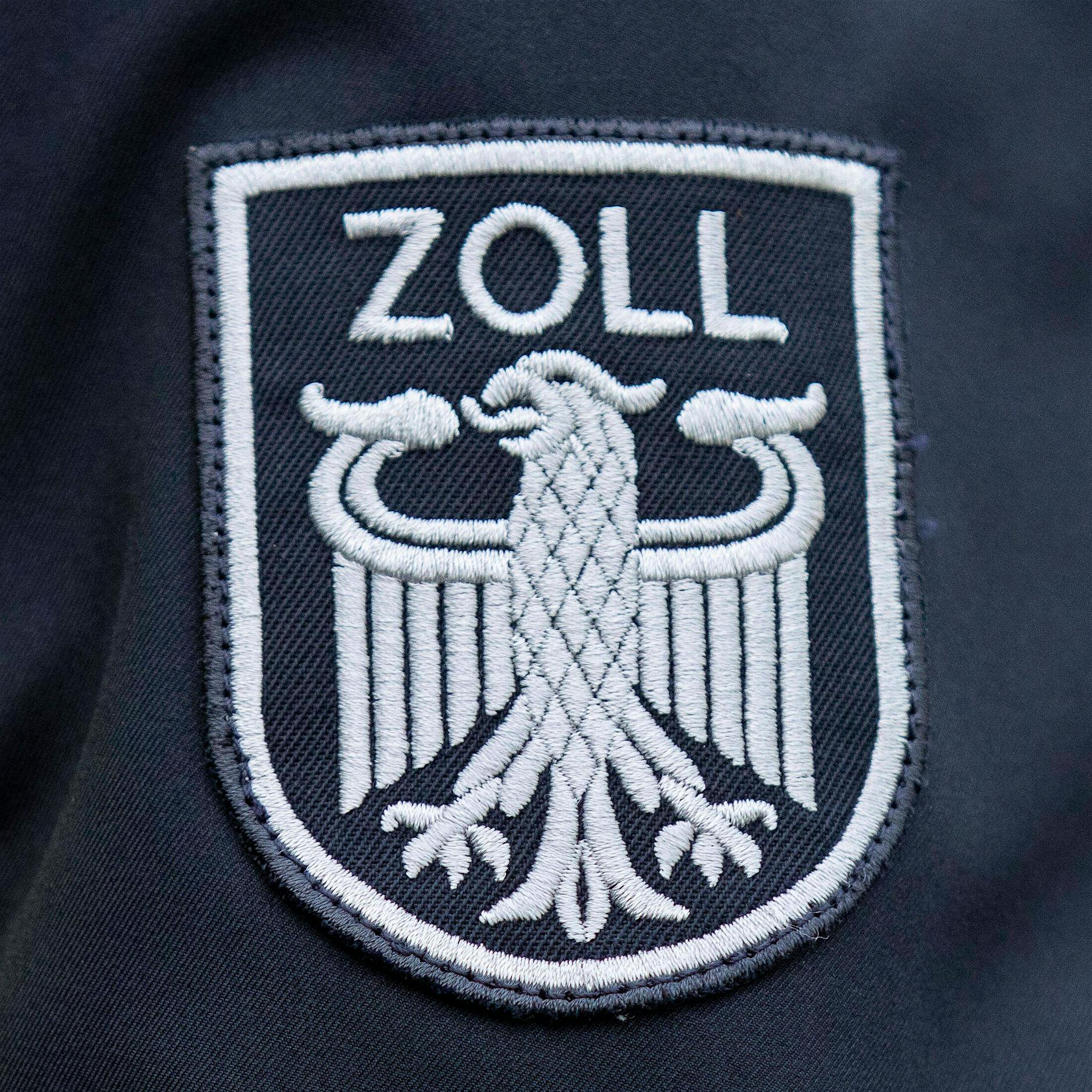 Fahnder stellen 10,2 Tonnen Shisha-Tabak sicher