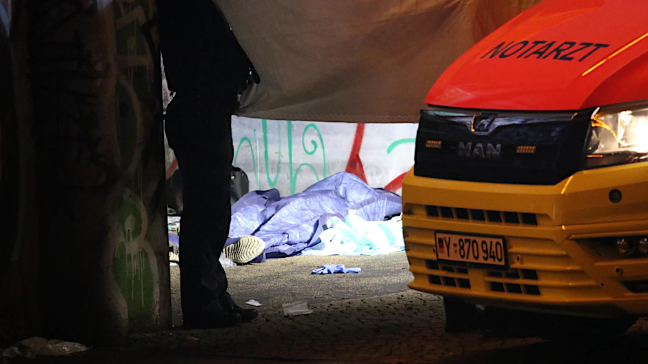 Bei einer Messerstecherei am Monbijoupark in Berlin-Mitte starb ein 13-Jähriger.<br>