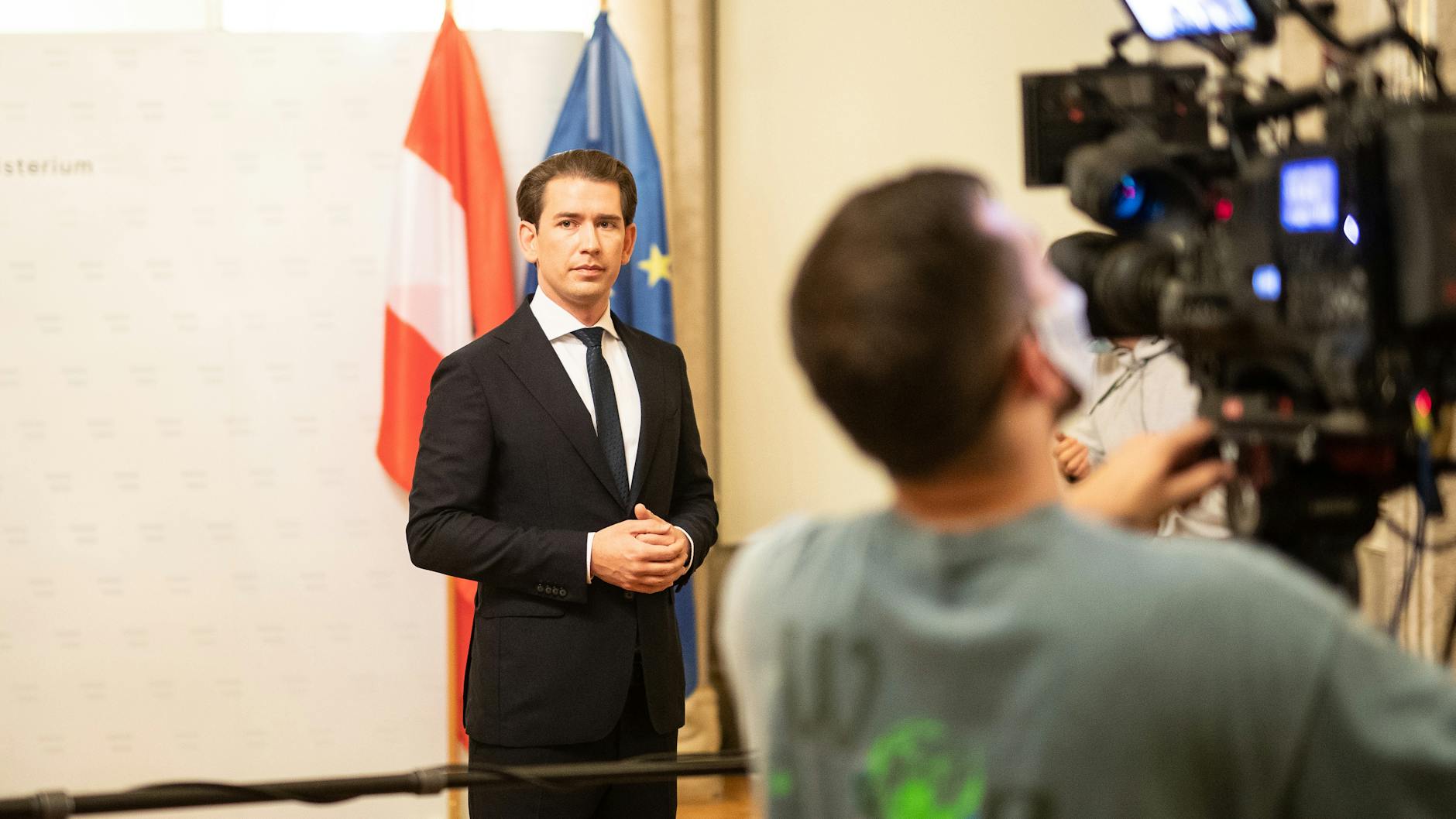Bundeskanzler Sebastian Kurz (ÖVP) bei seinem TV-Statement. 