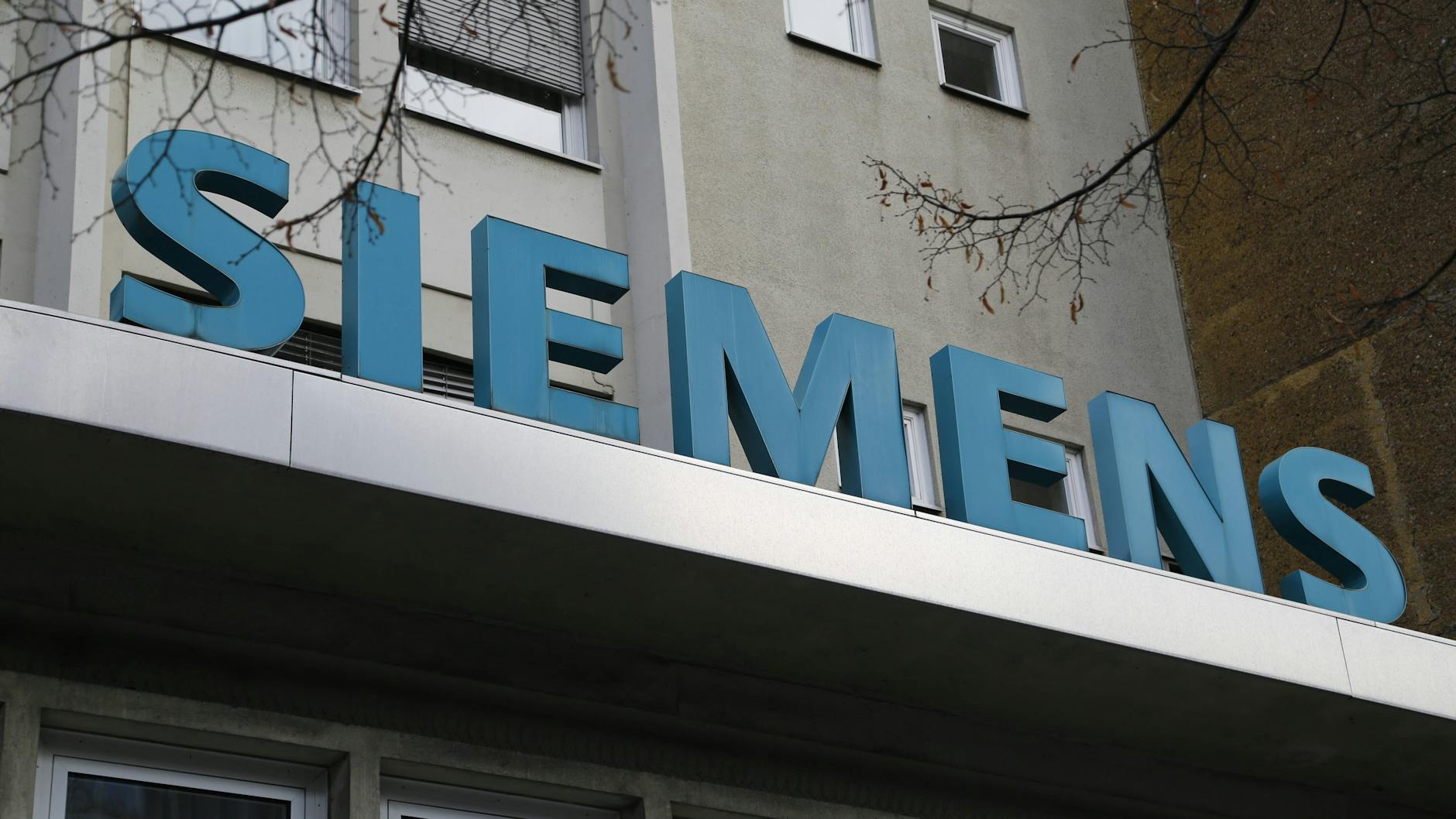 Siemens zahlt seinen Mitarbeitenden eine Prämie von bis zu 1000 Euro.&nbsp;