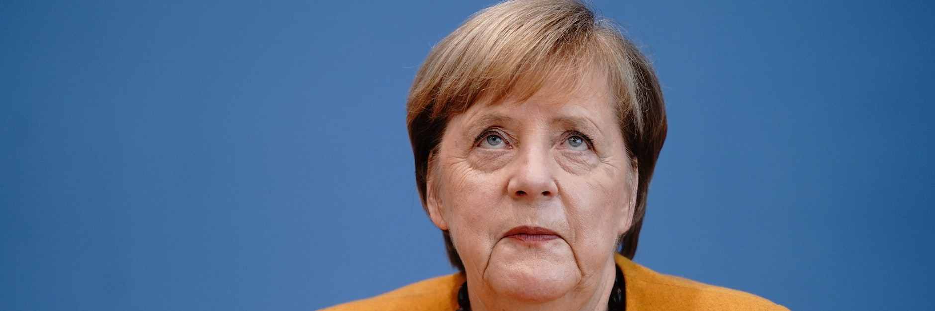 Angela Merkel, die Unschuld vom Lande mit dem Dolch im Gewande.