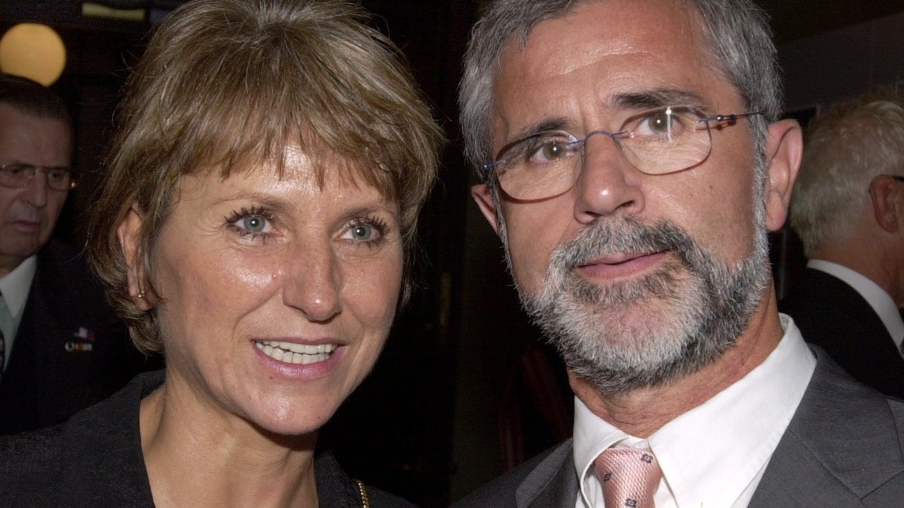 Ein Bild aus besseren Tagen: ein gesunder Gerd Müller (r.) mit Ehefrau Uschi. 