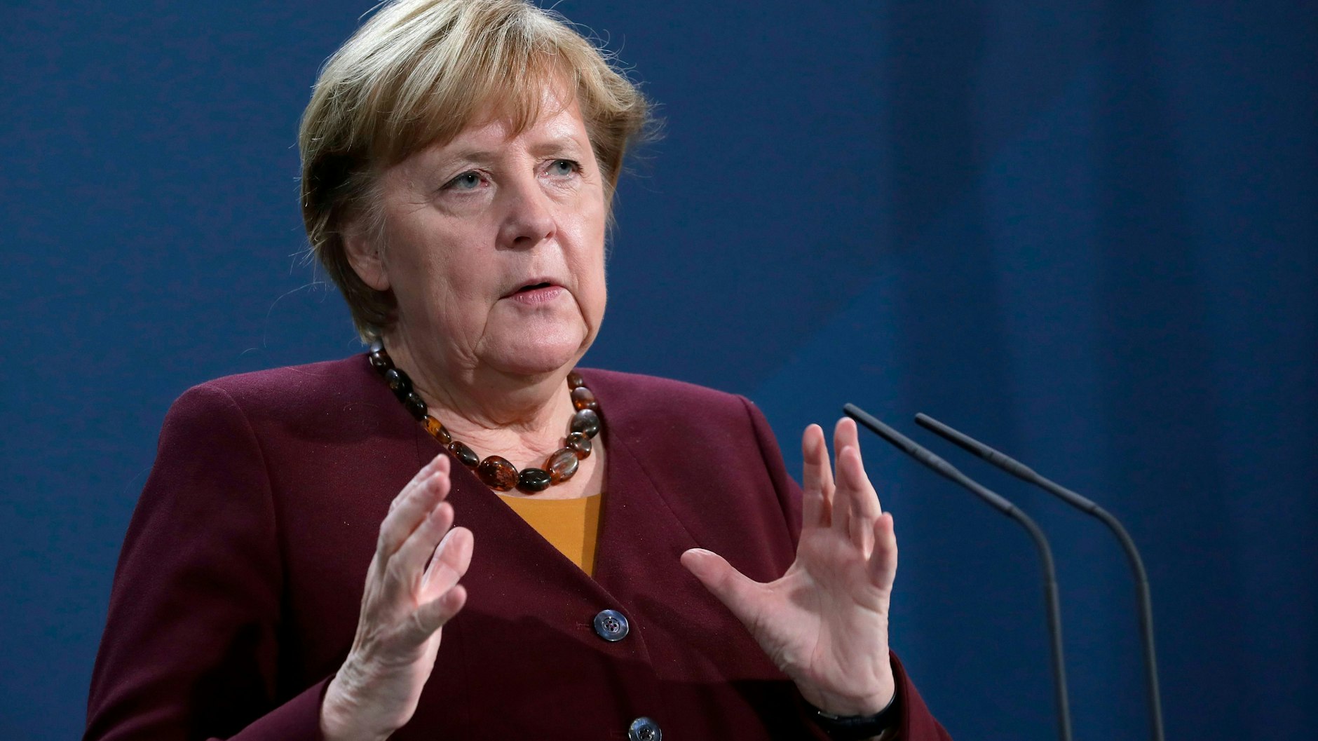 Bundeskanzlerin Angela Merkel (CDU) zeigt sich zuversichtlich, dass der Impfstoff bald zum Einsatz kommt.&nbsp;